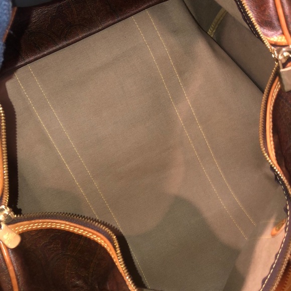 ETRO Milano Red Paisley Boston Weekend Bag With Carry Strap 50 cm - Picture 13 of 17